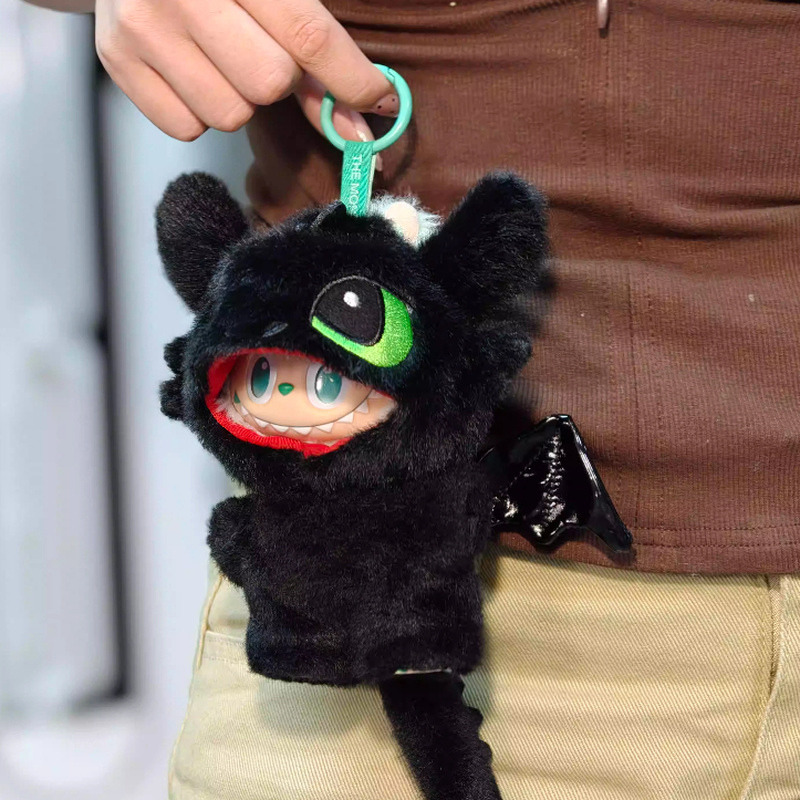 Déguisement Dragon noir en peluche pour Labubu