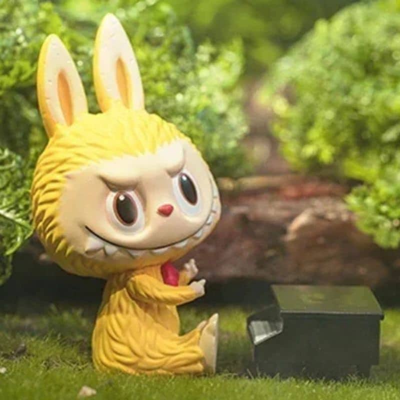 Figurine Labubu Musicien Au Piano Édition Limitée 8 cm