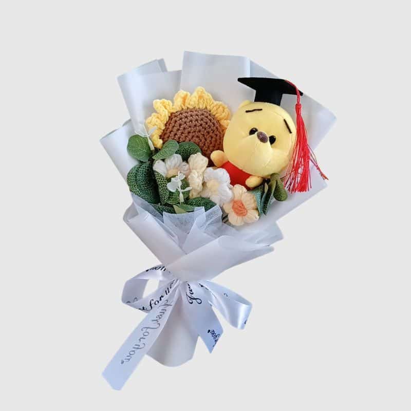 Peluche en Arrangement Bouquet Winnie Diplômé, peluche en arrangement Winnie